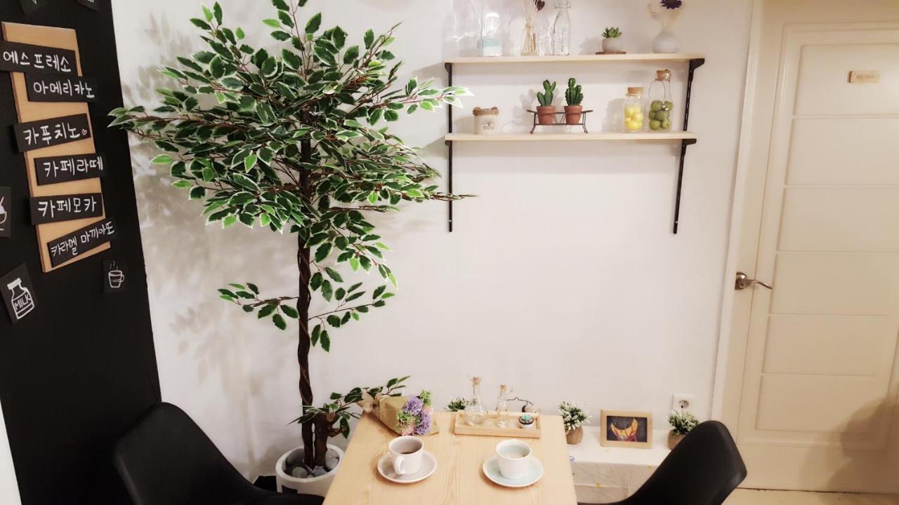 Hongdae Mainstreet Two Room House Seul Zewnętrze zdjęcie